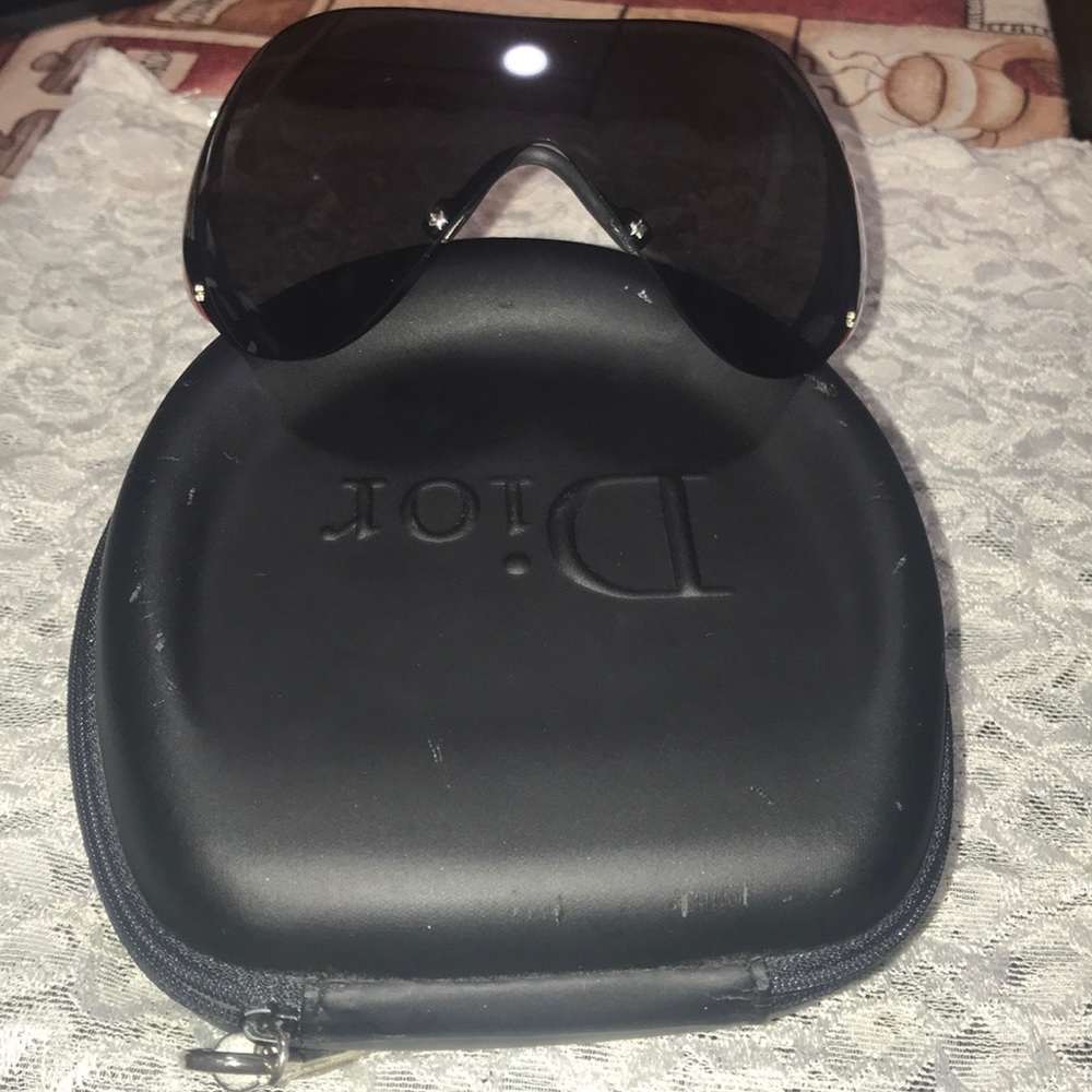 Rare Dior sunglasses. Full set